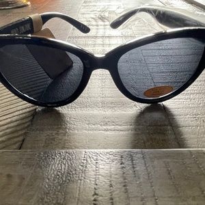 Brand New RAE DUNN sunglasses